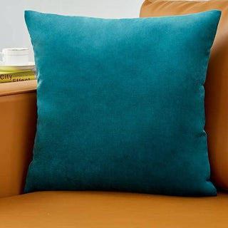 Triumph - Housse de coussin en Velours Bleu turquoise sur fond gris