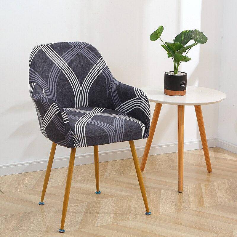 Housse de chaise design avec accoudoir lisse - Alma - Atelier de la housse